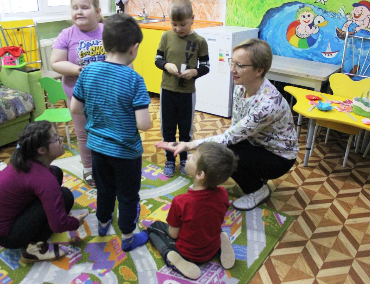 "Как букашечка маму искала"