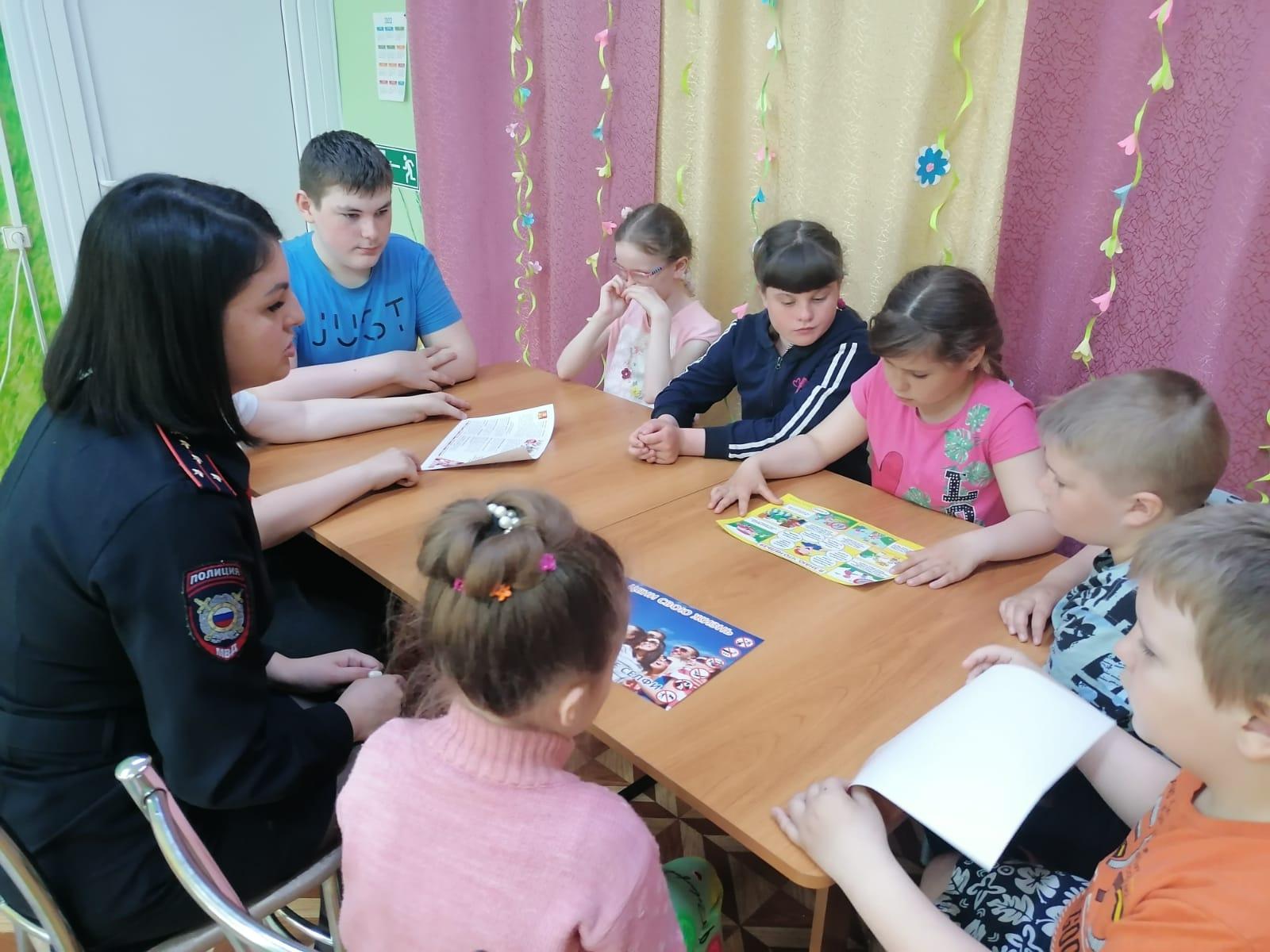 Профилактическая встреча с инспектором ПДН